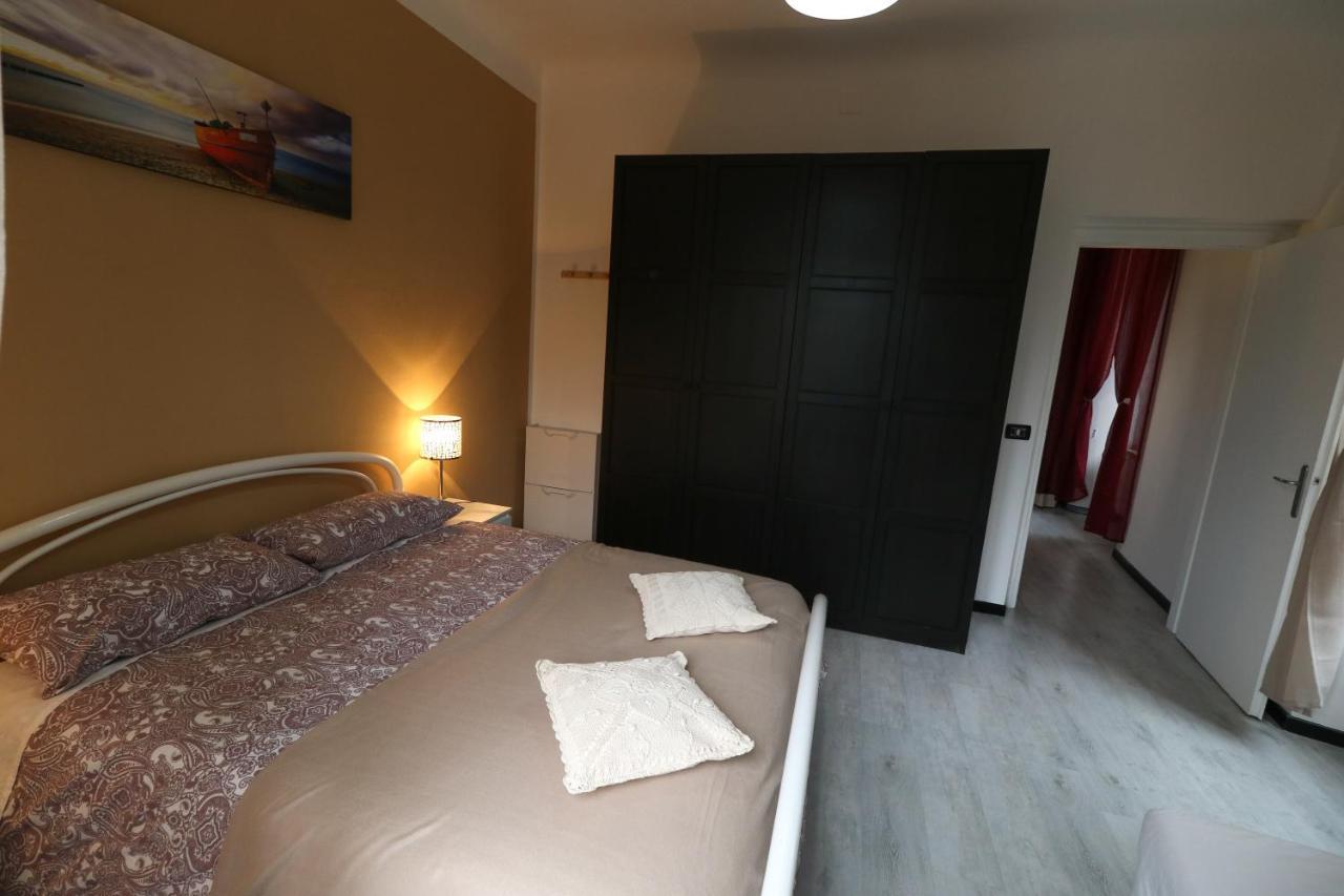 La Darsena. Apartment Savona Exterior photo