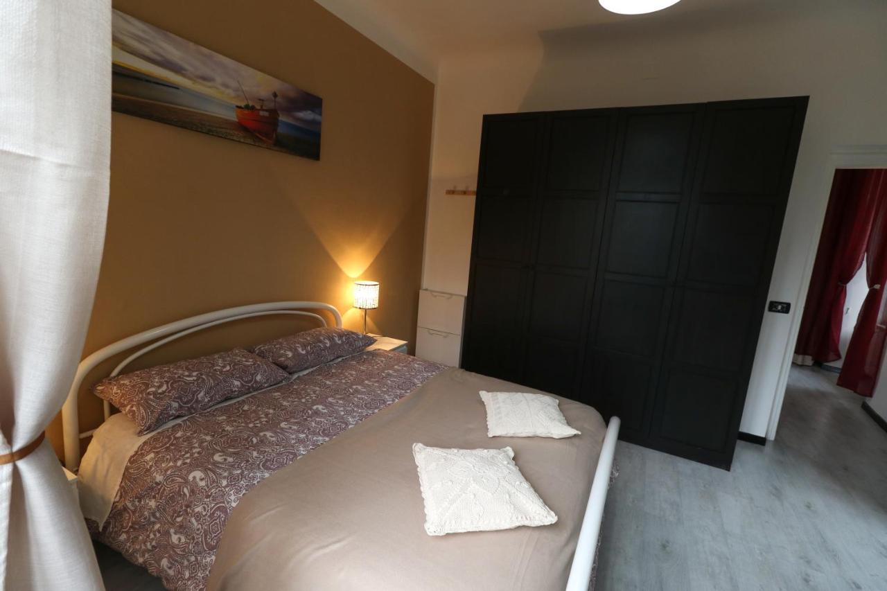 La Darsena. Apartment Savona Exterior photo