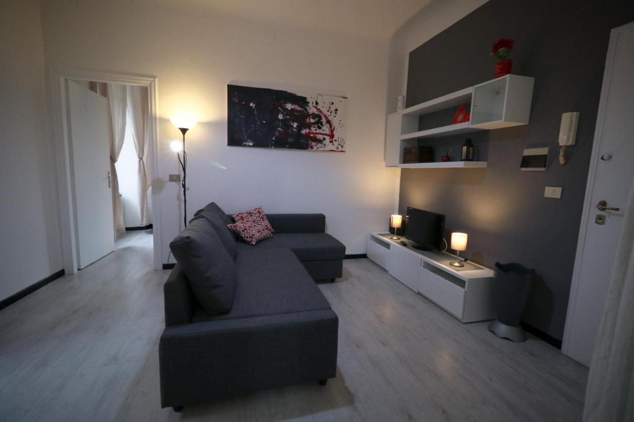 La Darsena. Apartment Savona Exterior photo